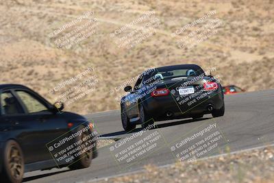 media/Oct-01-2022-Team Topak Racing (Sat) [[f860fb51be]]/2-Inter Low 2/session 1 turn 3/
